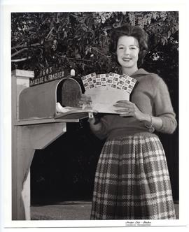 Houston-Harris County Tuberculosis Association's 1962 Christmas Seal campaign